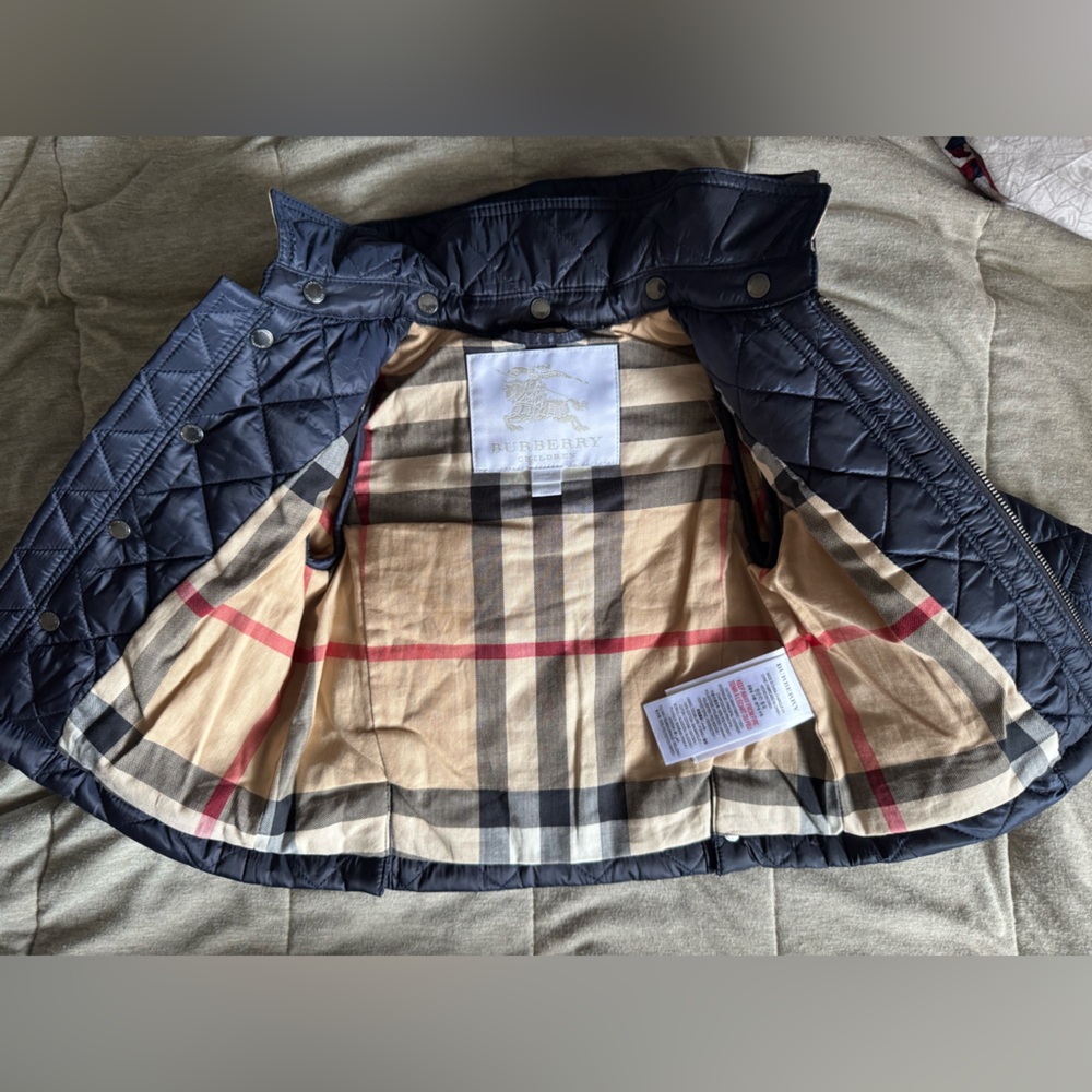 Burberry Navy Quilted baby Jacket - Picture 2 of 5